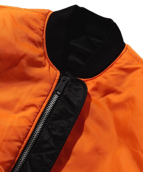 FREAK'S STORE(フリークスストア)の「WEB限定 ALPHA INDUSTRIES/アルファ インダストリーズ MA-1 ナイロン ジャケット/2000-401/2000-403(MA-1・メンズ・ブラック/オリーブ・X-LARGE/LARGE/MEDIUM/SMALL)」の8枚目の写真