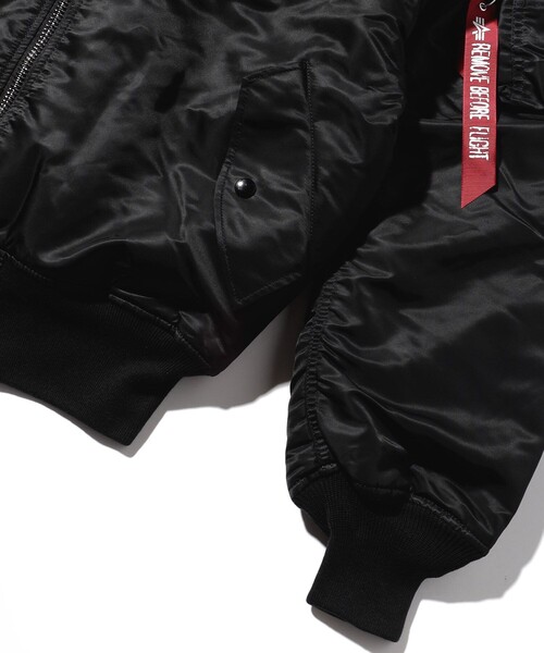 FREAK'S STORE(フリークスストア)の「WEB限定 ALPHA INDUSTRIES/アルファ インダストリーズ MA-1 ナイロン ジャケット/2000-401/2000-403(MA-1・メンズ・ブラック/オリーブ・X-LARGE/LARGE/MEDIUM/SMALL)」の11枚目の写真