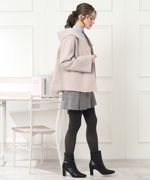 【高見え！定番優秀コート】ふんわりなめらかフードライクショートコート
