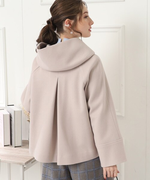 【高見え！定番優秀コート】ふんわりなめらかフードライクショートコート