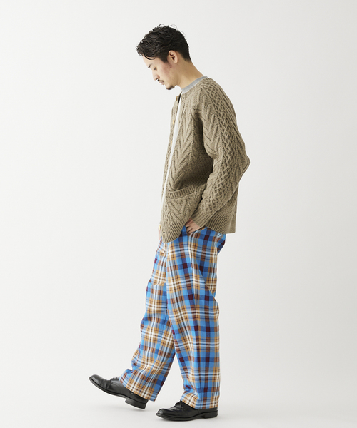 JOURNAL STANDARD relume(ジャーナルスタンダード レリューム)の「フィッシャーマン ニットカーディガン(カーディガン/ボレロ・メンズ・ベージュ/ブラック/グリーン・MEDIUM/LARGE)」の9枚目の写真