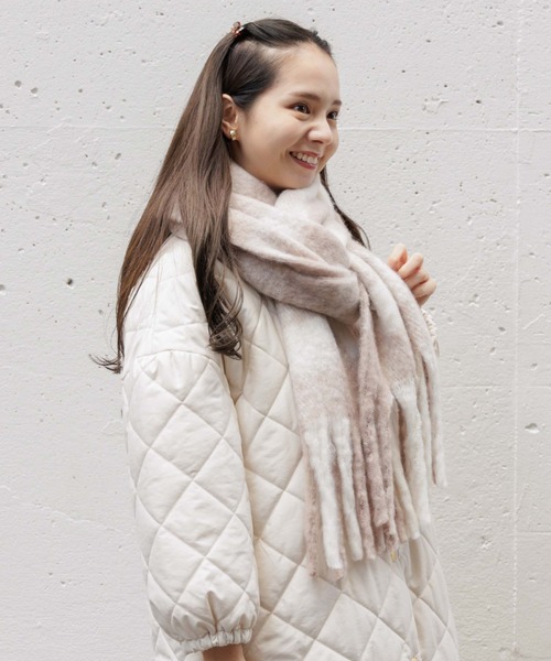 flower（フラワー）の「テンダーチェックマフラー（マフラー・レディース・ブラック/ベージュ・FREE）」の15枚目の写真