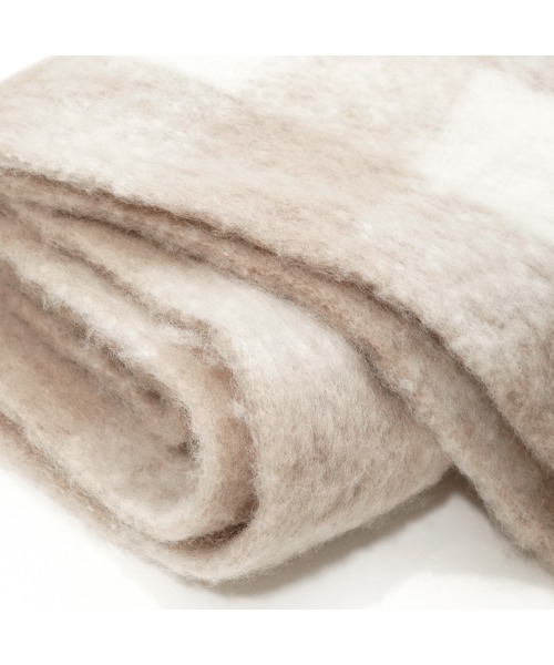 flower（フラワー）の「テンダーチェックマフラー（マフラー・レディース・ブラック/ベージュ・FREE）」の4枚目の写真