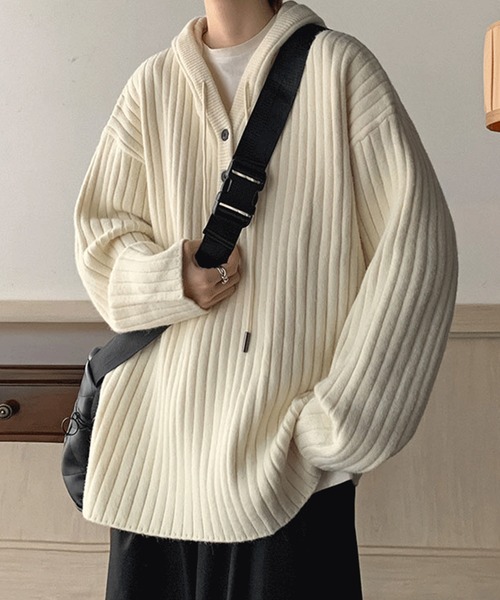 aimoha（アイモハ）の「フード付き 縦縞 カジュアル オーバーサイズ