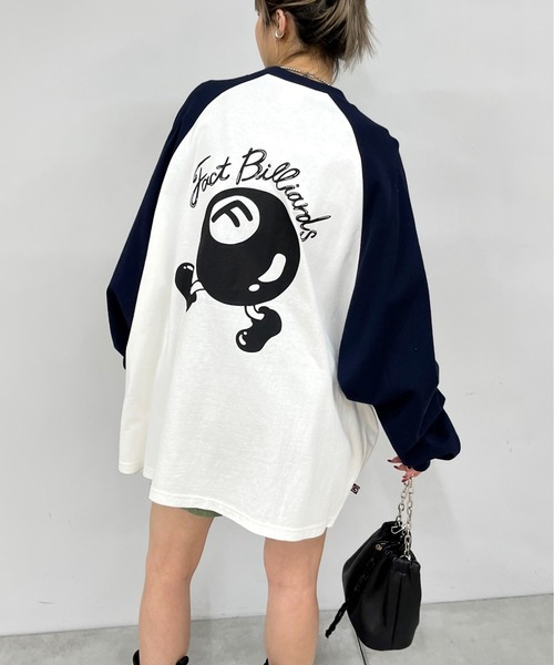 WHO'S WHO gallery（フーズフーギャラリー）の「COOPER FACTビリヤードラグランロンT（Tシャツ/カットソー・レディース・ネイビー×ホワイト/ブラック×グレー/ブラック×ホワイト/グリーン・FREE）」の12枚目の写真