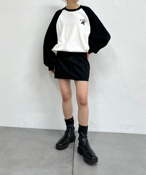 WHO'S WHO gallery（フーズフーギャラリー）の「COOPER FACTビリヤードラグランロンT（Tシャツ/カットソー・レディース・ネイビー×ホワイト/ブラック×グレー/ブラック×ホワイト/グリーン・FREE）」の19枚目の写真