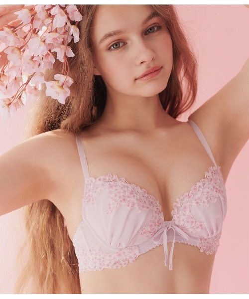 セール】【プリントレースが彩り鮮やかで高見え】まいにち美胸