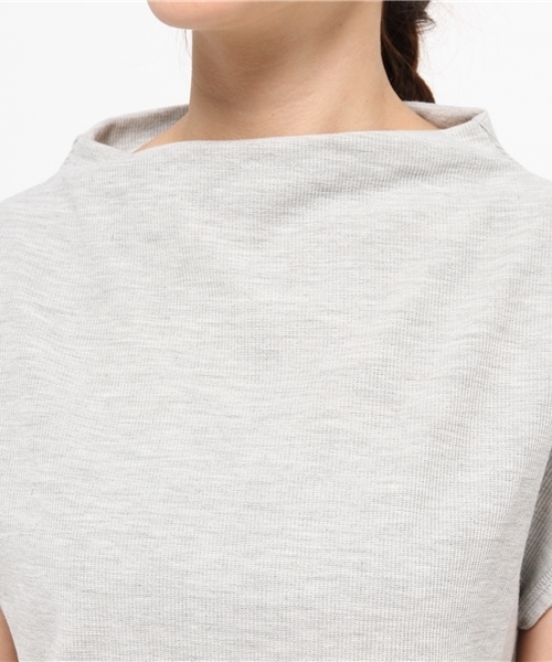 Chico（チコ）の「ボトルネックフレンチT（Tシャツ/カットソー・レディース・クリーム/ホワイト/グレー/ネイビー・FREE）」の8枚目の写真