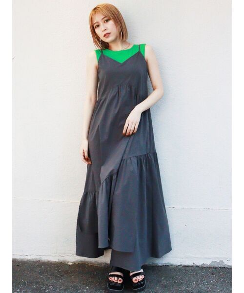 MURUA（ムルーア）の「ギャザーロングキャミワンピース（ワンピース・レディース・グレー/ブルー・FREE）」の7枚目の写真