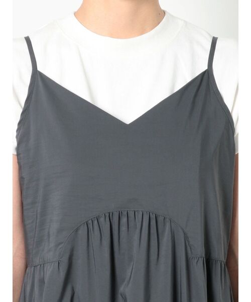 MURUA（ムルーア）の「ギャザーロングキャミワンピース（ワンピース・レディース・グレー/ブルー・FREE）」の17枚目の写真