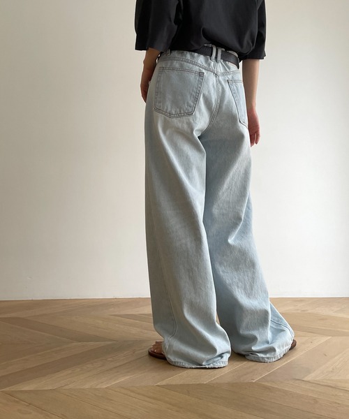 CANAL JEAN（キャナルジーン）の「El mar　バギーデニムパンツ（デニムパンツ・レディース・ライトブルー/ブルー・SMALL/MEDIUM）」の4枚目の写真