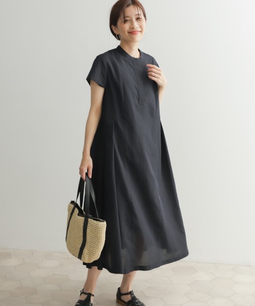 URBAN RESEARCH DOORS(アーバンリサーチドアーズ)の「『UR TECH Smart Linen Touch』ウエストサイドタックワンピース(ワンピース・レディース・イエロー/ネイビー/チャコールグレー・MEDIUM)」の1枚目の写真