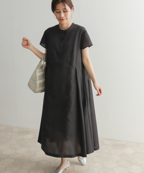 URBAN RESEARCH DOORS(アーバンリサーチドアーズ)の「『UR TECH Smart Linen Touch』ウエストサイドタックワンピース(ワンピース・レディース・イエロー/ネイビー/チャコールグレー・MEDIUM)」の15枚目の写真