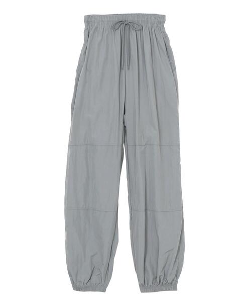 Figments（フィグメンツ）の「ナイロントラックパンツ（その他パンツ・レディース・スミクロ/ピンク/グレー・MEDIUM/LARGE）」の13枚目の写真