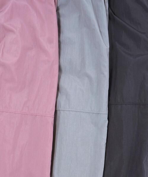 Figments（フィグメンツ）の「ナイロントラックパンツ（その他パンツ・レディース・スミクロ/ピンク/グレー・MEDIUM/LARGE）」の16枚目の写真