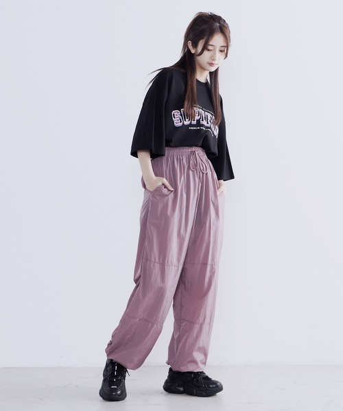 Figments（フィグメンツ）の「ナイロントラックパンツ（その他パンツ・レディース・スミクロ/ピンク/グレー・MEDIUM/LARGE）」の22枚目の写真