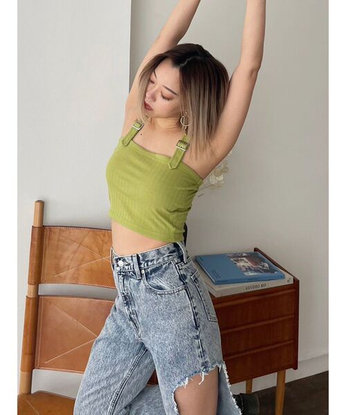 EVRIS(エヴリス)の「バックルストラップビスチェ(キャミソール・レディース・グリーン/ホワイト/ブラック・FREE)」の16枚目の写真