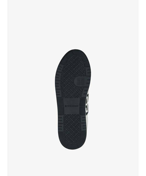 GIVENCHY（ジバンシイ）の「G4 LOW-TOP SNEAKERS（スニーカー・メンズ・ブラック×ホワイト・40/41/42）」の6枚目の写真