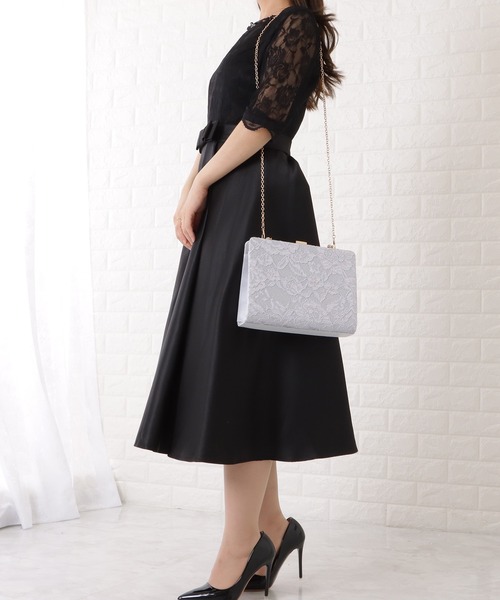 Lace Ladies(レースレディース)の「総レーススクエアがま口ハンドバッグ(クラッチバッグ・レディース・ブラック/アイボリー/グレー・FREE)」の12枚目の写真