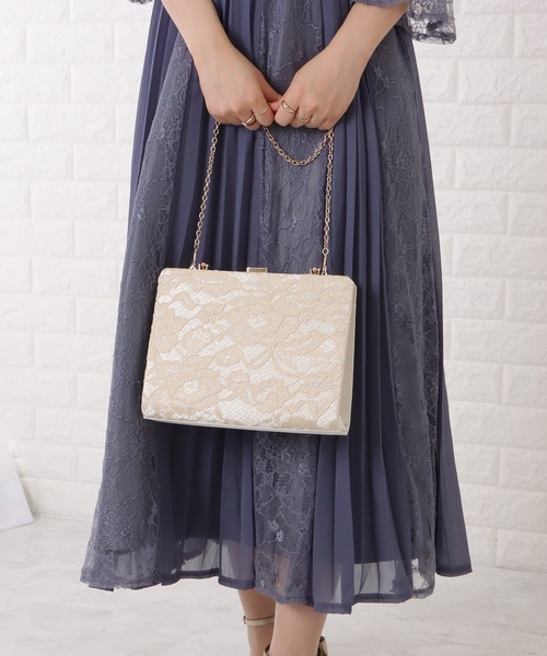 Lace Ladies(レースレディース)の「総レーススクエアがま口ハンドバッグ(クラッチバッグ・レディース・ブラック/アイボリー/グレー・FREE)」の5枚目の写真
