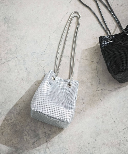URBAN RESEARCH ROSSO WOMEN（アーバンリサーチ　ロッソ）の「メタルメッシュバッグ（ショルダーバッグ・レディース・シルバー/ブラック/ブロンズ・FREE）」の8枚目の写真