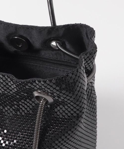 URBAN RESEARCH ROSSO WOMEN（アーバンリサーチ　ロッソ）の「メタルメッシュバッグ（ショルダーバッグ・レディース・シルバー/ブラック/ブロンズ・FREE）」の17枚目の写真