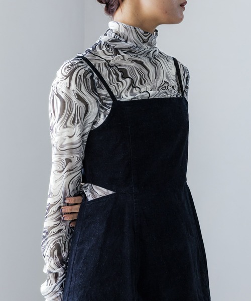 FOREVER 21（フォーエバー トゥエンティーワン）の「【人気アイテム】アソートシアーメロウハイネックプルオーバー２（Tシャツ/カットソー・レディース・ブルー/グリーン/グレー系その他/グリーン系その他/グレー/ブラック・SMALL/MEDIUM/LARGE）」の3枚目の写真