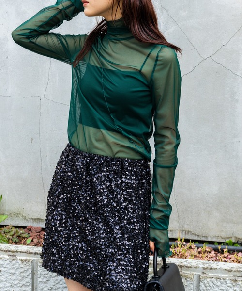 FOREVER 21（フォーエバー トゥエンティーワン）の「【人気アイテム】アソートシアーメロウハイネックプルオーバー２（Tシャツ/カットソー・レディース・ブルー/グリーン/グレー系その他/グリーン系その他/グレー/ブラック・SMALL/MEDIUM/LARGE）」の5枚目の写真