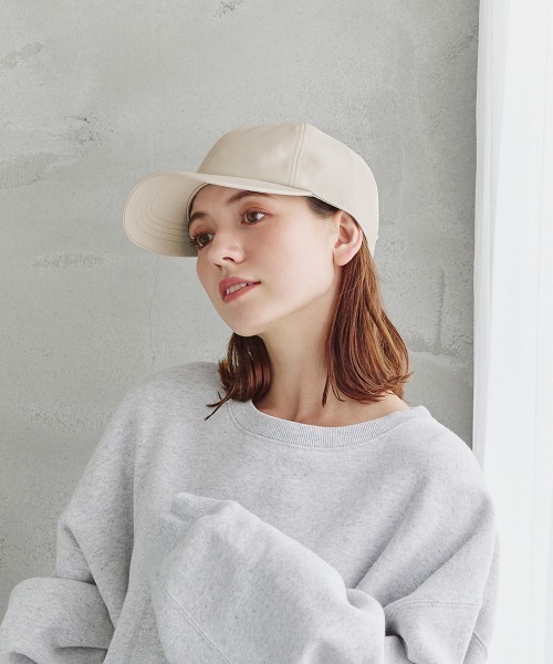 ORNERTE(オルネート)の「ORNERTE BASIC 6P CAP_DEEP TYPE_FL / 【ユニセックス】 オルネート 深め サイズが選べる 6パネル フェイクレザーキャップ(キャップ・メンズ・ライトベージュ/ブラック・59cm/61cm)」の9枚目の写真