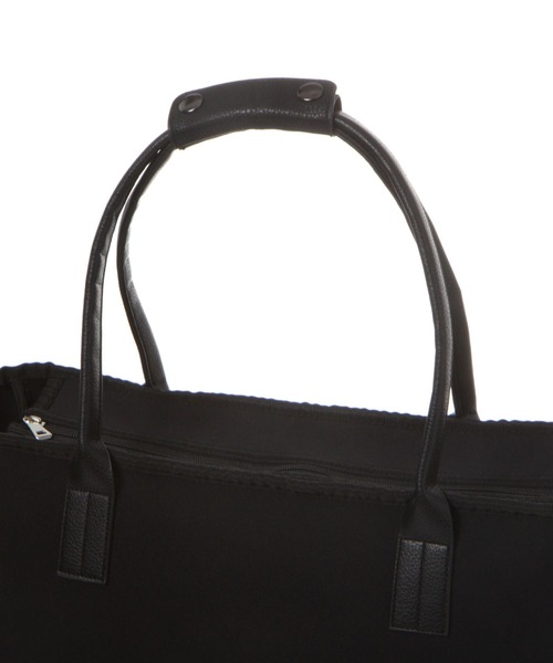 LAKOLE(ラコレ)の「ネオプレーン×フェイクレザーコンビトートバッグ2 / 965867(トートバッグ・メンズ・チャコール/ブラック・FREE)」の10枚目の写真