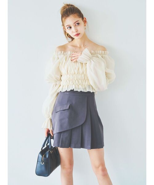 dazzlin(ダズリン)の「レイヤードプリーツミニスカート(スカート・レディース・ブラック/その他1/チャコールグレー・SMALL/MEDIUM)」の5枚目の写真