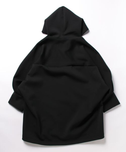 Hart(ハート)の「Hart / cardbord pull hoodie(カーボード素材プルオーバーフーディー)(パーカー・レディース・ブラック・38)」の2枚目の写真