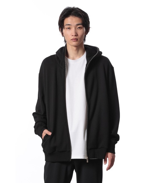 ATTACHMENT(アタッチメント)の「ソフトクラシックテリー ジップアップフーディー / SOFT CLASSIC TERRY ZIP UP HOODIE(パーカー・メンズ・ライトブルー/ブラック/ダークグレー・3/2/1)」の5枚目の写真