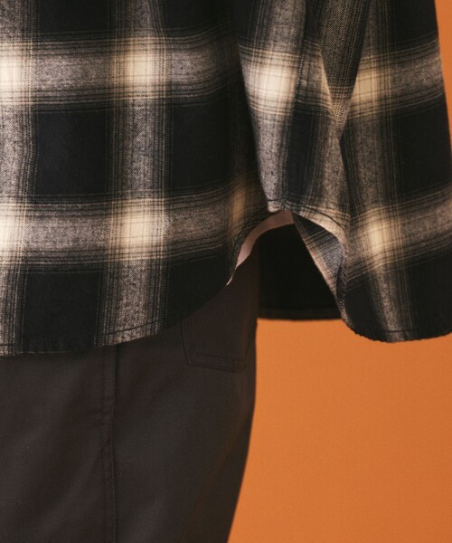 TOWNCRAFT(タウンクラフト)の「TOWN CRAFT/タウンクラフト 別注 ワンポイントロゴ ネル オンブレチェック ワークシャツ(シャツ/ブラウス・メンズ・その他/ネイビー/ブラウン・MEDIUM/LARGE)」の20枚目の写真