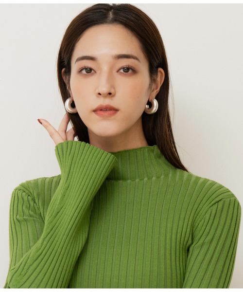 ANAP（アナップ）の「マットフープピアス（ピアス（両耳用）・レディース・シルバー/ゴールド・FREE）」の7枚目の写真