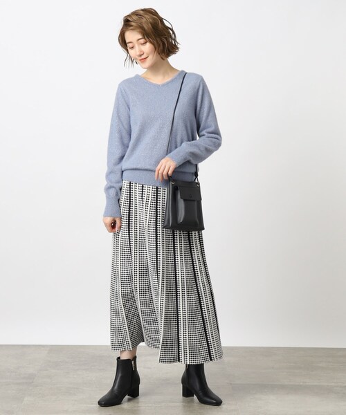 grove(グローブ)の「◆クルミフラップロープミニショルダー(ショルダーバッグ・レディース・ライトグレー/ブラック/レッド系1/ダークグレー・00)」の14枚目の写真