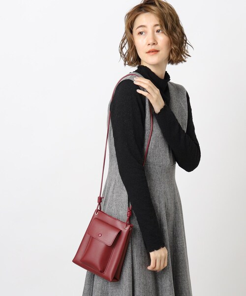 grove(グローブ)の「◆クルミフラップロープミニショルダー(ショルダーバッグ・レディース・ライトグレー/ブラック/レッド系1/ダークグレー・00)」の16枚目の写真