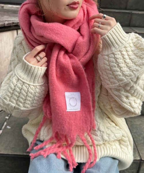 CIAOPANIC TYPY（チャオパニックティピー）の「【静電気防止】洗える太フリンジマフラー（マフラー・レディース・ピンク/ライトグレー/アイボリー/ブルー・ONE SIZE）」の11枚目の写真