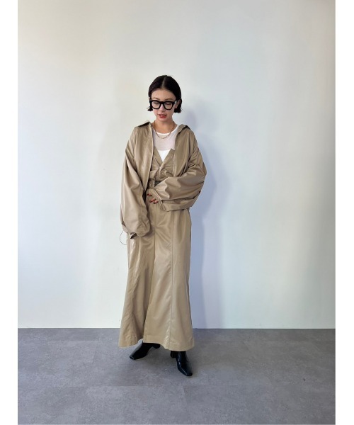 HANNE（アン）の「ジップアップショートトレンチコート（トレンチコート・レディース・ブラック/ベージュ/グレー・FREE）」の9枚目の写真