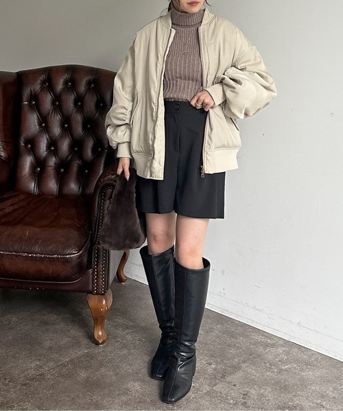 Thevon（ゼボン）の「裏リブタートルニットプルオーバー（ニット/セーター・レディース・オレンジ/ブルー/アイボリー/モカ/ブラック/オフホワイト・FREE）」の11枚目の写真