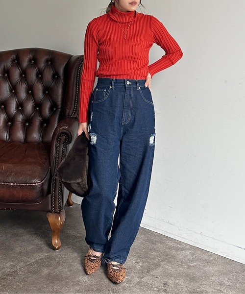 Thevon（ゼボン）の「裏リブタートルニットプルオーバー（ニット/セーター・レディース・オレンジ/ブルー/アイボリー/モカ/ブラック/オフホワイト・FREE）」の22枚目の写真