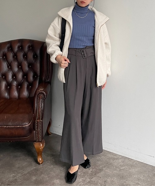 Thevon（ゼボン）の「裏リブタートルニットプルオーバー（ニット/セーター・レディース・オレンジ/ブルー/アイボリー/モカ/ブラック/オフホワイト・FREE）」の17枚目の写真