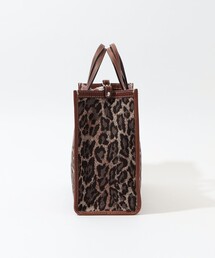 美品 A VACATION アヴァケーション BREAD レオパード バッグ A VACATION（アヴァケーション）の「A VACATION BREAD M
