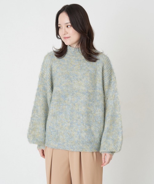 A de a.v.v（アードアー・ヴェ・ヴェ）の「アームウォーマー風ハイネックプルオーバー（ニット/セーター・レディース・オレンジ系その他/アイボリー・39）」の10枚目の写真