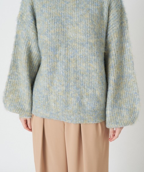 A de a.v.v（アードアー・ヴェ・ヴェ）の「アームウォーマー風ハイネックプルオーバー（ニット/セーター・レディース・オレンジ系その他/アイボリー・39）」の15枚目の写真