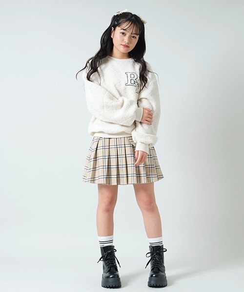 by LOVEiT（バイラビット）の「インパン付きハートポシェットチェック