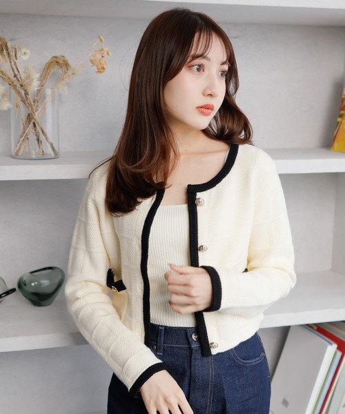 LADYMADE(レディメイド)の「バイカラートリミングニットアンサンブル(ニット/セーター・レディース・ブラック/ブルー/アイボリー・FREE)」の22枚目の写真