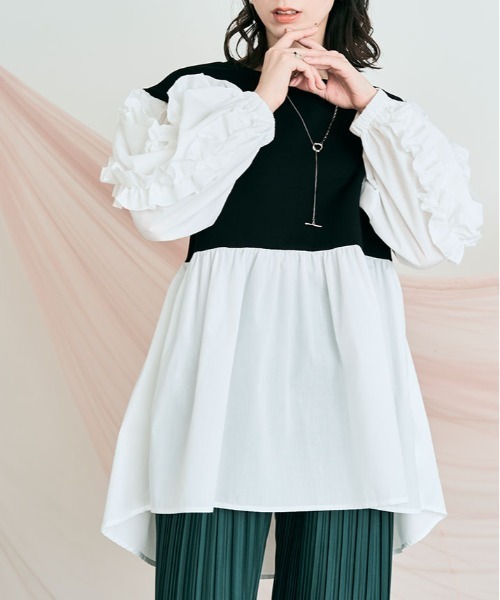 kirakiraShop(キラキラショップ)の「ダンボール ドッキング チュニック ブラウス(スウェット・レディース・ブラック/オフホワイト・M)」の4枚目の写真