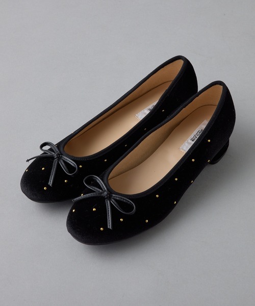 one after another NICE CLAUP(ワンアフターアナザーナイスクラップ)の「ヒールアップバレーシューズ(バレエシューズ・レディース・アイボリー/ブラック・LL/L/S/M)」の17枚目の写真