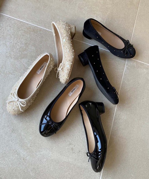 one after another NICE CLAUP(ワンアフターアナザーナイスクラップ)の「ヒールアップバレーシューズ(バレエシューズ・レディース・アイボリー/ブラック・LL/L/S/M)」の9枚目の写真